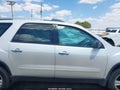 2011 GMC Acadia — photo 12 of 15 | VIN 1GKKRPED7BJ386632