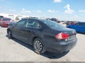 2015 Volkswagen Passat — photo 3 of 16 | VIN 1VWAT7A30FC040709