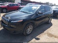 2017 Jeep Cherokee — photo 2 of 16 | VIN 1C4PJMCB3HW512733