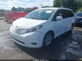 2015 Toyota Sienna — photo 2 of 16 | VIN 5TDKK3DC9FS689874