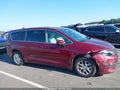 2017 Chrysler Pacifica — photo 13 of 16 | VIN 2C4RC1CG9HR657622
