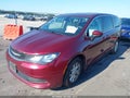 2017 Chrysler Pacifica — photo 2 of 16 | VIN 2C4RC1CG9HR657622