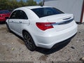 2014 Chrysler 200 — photo 3 of 11 | VIN 1C3CCBCG0EN135809