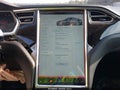 2014 Tesla Model S — photo 7 of 15 | VIN 5YJSA1H12EFP37296