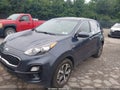 2022 Kia Sportage — photo 2 of 17 | VIN KNDPMCAC8N7969508