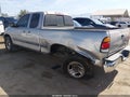 2001 Toyota Tundra — photo 3 of 11 | VIN 5TBRN34151S138640