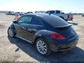 2019 Volkswagen Beetle — photo 3 of 16 | VIN 3VWJD7AT1KM712055