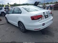 2017 Volkswagen Jetta — photo 3 of 17 | VIN 3VWDB7AJ8HM329594