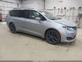 2020 Chrysler Pacifica — photo 1 of 20 | VIN 2C4RC1BG0LR290569