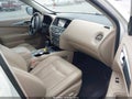 2017 Nissan Pathfinder — photo 5 of 17 | VIN 5N1DR2MN2HC632822