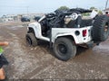 2017 Jeep Wrangler — photo 3 of 17 | VIN 1C4AJWAG1HL726475