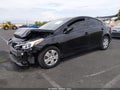 2018 Kia Forte — photo 2 of 17 | VIN 3KPFK4A77JE166001