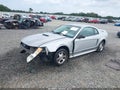2000 Ford Mustang — photo 2 of 16 | VIN 1FAFP404XYF277429