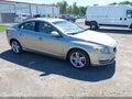 2015 Volvo S60 — photo 1 of 11 | VIN YV1612TK9F2365266