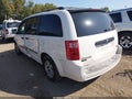 2009 Dodge Grand Caravan — photo 3 of 16 | VIN 2D8HN11E39R621502