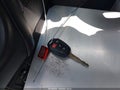 2019 Toyota Corolla — photo 11 of 17 | VIN 5YFBURHE3KP905276