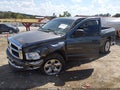 2004 Dodge Ram 1500 — photo 2 of 12 | VIN 1D7HA18DX4S571850