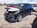 2019 Chevrolet Trax — photo 2 of 15 | VIN 3GNCJKSB4KL221876