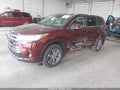 2018 Toyota Highlander — photo 2 of 16 | VIN 5TDJZRFH7JS810137