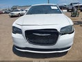 2015 Chrysler 300 — photo 13 of 17 | VIN 2C3CCAGG3FH763720