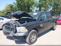 2018 Ram 1500 — photo 2 of 15 | VIN 1C6RR6KG6JS317076
