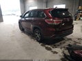 2016 Toyota Highlander — photo 3 of 17 | VIN 5TDJKRFHXGS313421