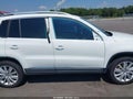 2016 Volkswagen Tiguan — photo 14 of 18 | VIN WVGAV7AX0GW507199