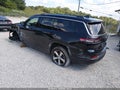 2022 Jeep Grand Cherokee L — photo 3 of 17 | VIN 1C4RJKBG8N8538626
