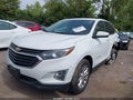 2018 Chevrolet Equinox — photo 2 of 17 | VIN 2GNAXJEV4J6347308