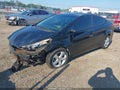 2013 Hyundai Elantra — photo 2 of 15 | VIN 5NPDH4AEXDH175666