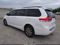 2014 Toyota Sienna — photo 3 of 16 | VIN 5TDDK3DC3ES074132