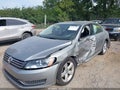 2012 Volkswagen Passat — photo 6 of 16 | VIN 1VWBH7A36CC101949