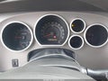2010 Toyota Tundra — photo 7 of 18 | VIN 5TFUM5F14AX004547