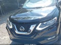 2018 Nissan Rogue — photo 17 of 19 | VIN 5N1AT2MT0JC774014