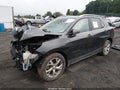 2018 Chevrolet Equinox — photo 2 of 16 | VIN 2GNAXTEXXJ6328260