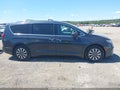2021 Chrysler Pacifica — photo 13 of 16 | VIN 2C4RC1BG8MR531375