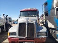 2005 Kenworth Construction — photo 12 of 16 | VIN 1XKADB9X25R079926