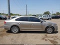 2015 Volkswagen Passat — photo 13 of 16 | VIN 1VWAT7A39FC014108