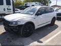 2020 Volkswagen Tiguan — photo 2 of 19 | VIN 3VV2B7AX6LM136496