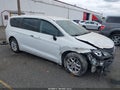 2017 Chrysler Pacifica — photo 1 of 17 | VIN 2C4RC1DG0HR522611