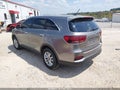 2019 Kia Sorento — photo 3 of 16 | VIN 5XYPG4A36KG544557