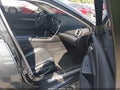 2017 Nissan Maxima — photo 5 of 16 | VIN 1N4AA6AP5HC365385