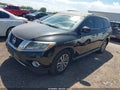 2016 Nissan Pathfinder — photo 2 of 16 | VIN 5N1AR2MNXGC630737
