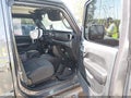 2018 Jeep Wrangler Unlimited — photo 5 of 16 | VIN 1C4HJXDN4JW142297