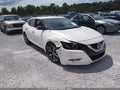 2017 Nissan Maxima — photo 1 of 16 | VIN 1N4AA6AP5HC422183