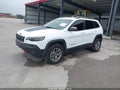 2021 Jeep Cherokee — photo 2 of 17 | VIN 1C4PJMBX6MD136015