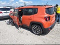 2015 Jeep Renegade — photo 3 of 17 | VIN ZACCJBBT4FPB85203