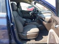 2019 Hyundai Santa Fe — photo 5 of 18 | VIN 5NMS33AD4KH117683