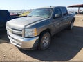 2013 Chevrolet Silverado 1500 — photo 2 of 15 | VIN 3GCPCSE05DG233898