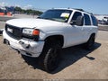 2005 GMC Yukon — photo 2 of 16 | VIN 1GKEC13T45R137524